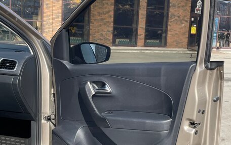 Volkswagen Polo VI (EU Market), 2016 год, 1 245 000 рублей, 14 фотография