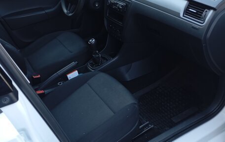 Skoda Rapid I, 2016 год, 870 000 рублей, 6 фотография