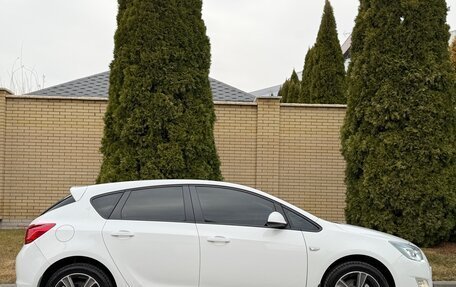 Opel Astra J, 2011 год, 690 000 рублей, 4 фотография