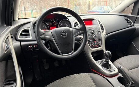 Opel Astra J, 2011 год, 690 000 рублей, 20 фотография