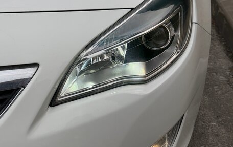 Opel Astra J, 2011 год, 690 000 рублей, 16 фотография