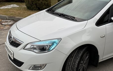 Opel Astra J, 2011 год, 690 000 рублей, 15 фотография