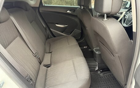 Opel Astra J, 2011 год, 690 000 рублей, 30 фотография