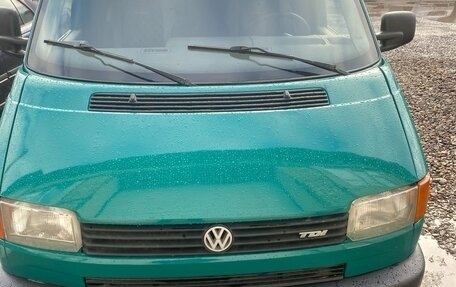 Volkswagen Transporter T4, 1996 год, 650 000 рублей, 1 фотография