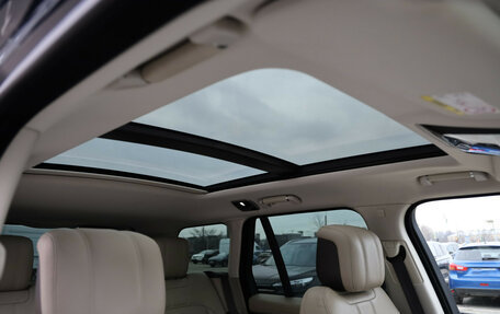 Land Rover Range Rover IV рестайлинг, 2022 год, 9 600 000 рублей, 32 фотография