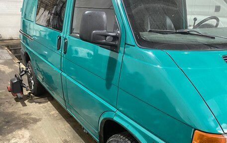 Volkswagen Transporter T4, 1996 год, 650 000 рублей, 2 фотография