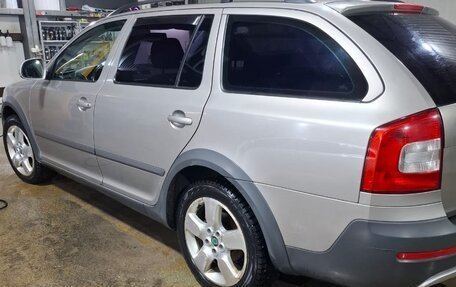 Skoda Octavia, 2011 год, 1 500 000 рублей, 4 фотография