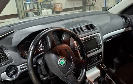 Skoda Octavia, 2011 год, 1 500 000 рублей, 8 фотография