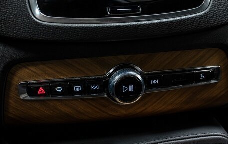 Volvo XC90 II рестайлинг, 2024 год, 5 600 000 рублей, 25 фотография