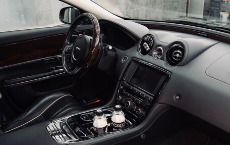 Jaguar XJ IV (X351), 2016 год, 3 200 000 рублей, 21 фотография