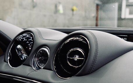 Jaguar XJ IV (X351), 2016 год, 3 200 000 рублей, 11 фотография