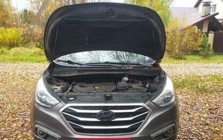 Hyundai ix35 I рестайлинг, 2013 год, 920 000 рублей, 2 фотография