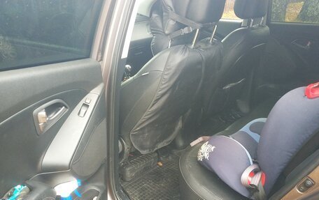 Hyundai ix35 I рестайлинг, 2013 год, 920 000 рублей, 15 фотография