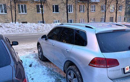 Volkswagen Touareg III, 2011 год, 1 700 000 рублей, 5 фотография