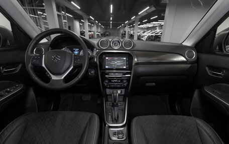 Suzuki Vitara II рестайлинг, 2019 год, 2 540 000 рублей, 8 фотография