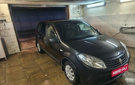 Renault Sandero I, 2012 год, 550 000 рублей, 2 фотография