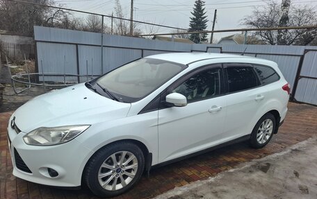 Ford Focus III, 2014 год, 700 000 рублей, 2 фотография