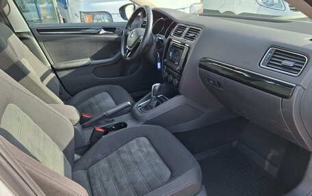 Volkswagen Jetta VI, 2016 год, 1 545 000 рублей, 10 фотография