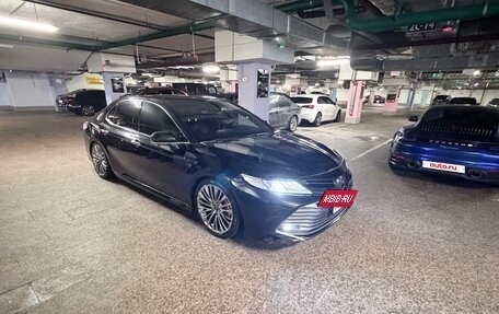 Toyota Camry, 2019 год, 2 700 000 рублей, 3 фотография