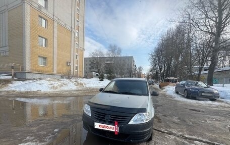 Renault Logan I, 2010 год, 175 000 рублей, 2 фотография