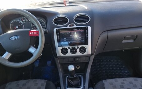 Ford Focus II рестайлинг, 2006 год, 340 000 рублей, 14 фотография