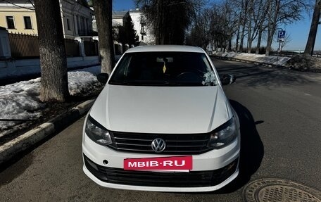 Volkswagen Polo VI (EU Market), 2016 год, 310 000 рублей, 2 фотография