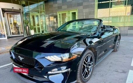 Ford Mustang VI рестайлинг, 2018 год, 2 950 000 рублей, 2 фотография