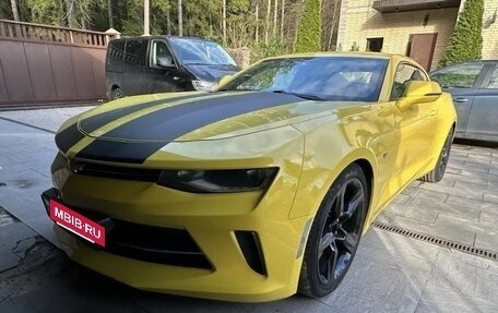 Chevrolet Camaro VI, 2016 год, 2 950 000 рублей, 7 фотография