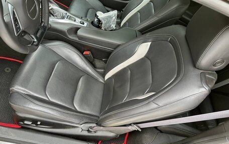 Chevrolet Camaro VI, 2016 год, 2 950 000 рублей, 14 фотография