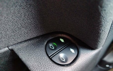 Ford Fiesta, 2006 год, 400 000 рублей, 15 фотография