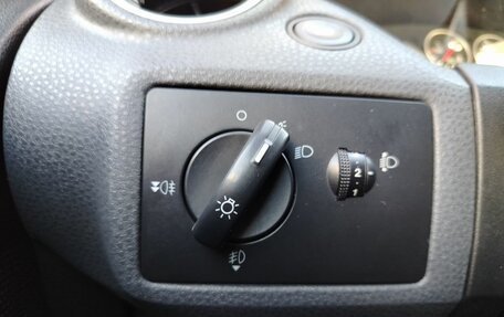 Ford Fiesta, 2006 год, 400 000 рублей, 16 фотография