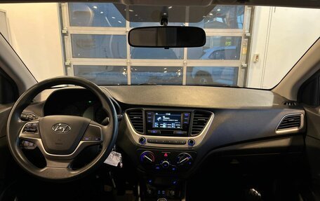 Hyundai Solaris II рестайлинг, 2018 год, 1 085 000 рублей, 9 фотография