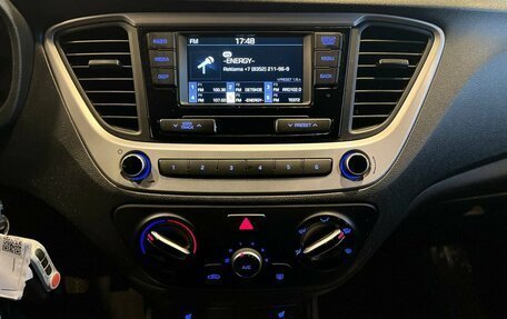 Hyundai Solaris II рестайлинг, 2018 год, 1 085 000 рублей, 12 фотография