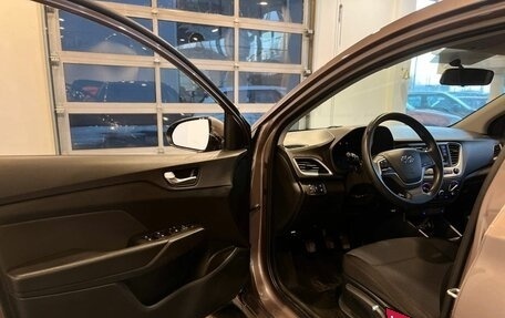 Hyundai Solaris II рестайлинг, 2018 год, 1 085 000 рублей, 19 фотография