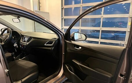 Hyundai Solaris II рестайлинг, 2018 год, 1 085 000 рублей, 25 фотография