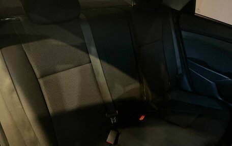 Hyundai Solaris II рестайлинг, 2018 год, 1 085 000 рублей, 31 фотография