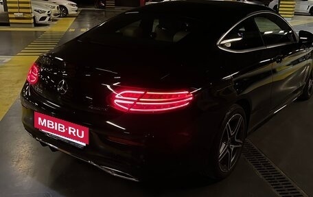 Mercedes-Benz C-Класс, 2019 год, 3 300 000 рублей, 2 фотография