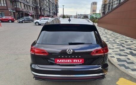 Volkswagen Touareg III, 2018 год, 4 500 000 рублей, 8 фотография