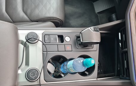 Volkswagen Touareg III, 2018 год, 4 500 000 рублей, 22 фотография