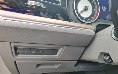 Volkswagen Touareg III, 2018 год, 4 500 000 рублей, 31 фотография