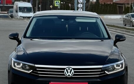 Volkswagen Passat B8 рестайлинг, 2016 год, 1 825 000 рублей, 4 фотография