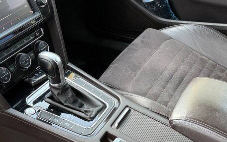 Volkswagen Passat B8 рестайлинг, 2016 год, 1 825 000 рублей, 28 фотография