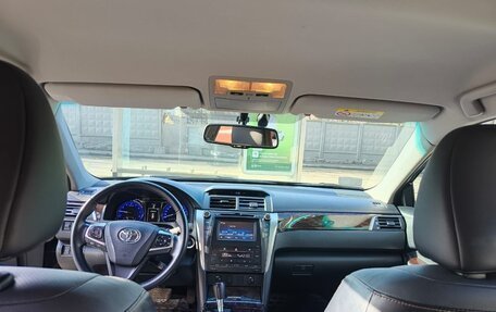 Toyota Camry, 2015 год, 2 200 000 рублей, 9 фотография