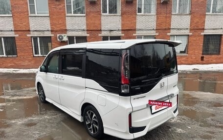 Honda Stepwgn IV, 2019 год, 2 100 000 рублей, 6 фотография