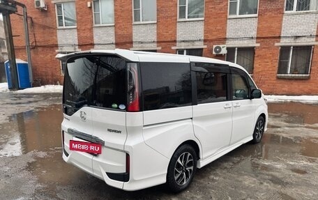 Honda Stepwgn IV, 2019 год, 2 100 000 рублей, 4 фотография