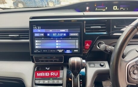 Honda Stepwgn IV, 2019 год, 2 100 000 рублей, 13 фотография