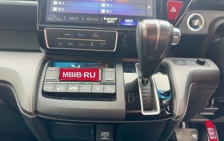 Honda Stepwgn IV, 2019 год, 2 100 000 рублей, 14 фотография