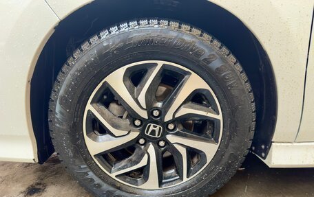 Honda Stepwgn IV, 2019 год, 2 100 000 рублей, 28 фотография