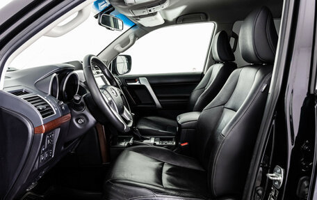 Toyota Land Cruiser Prado 150 рестайлинг 2, 2016 год, 3 849 000 рублей, 23 фотография