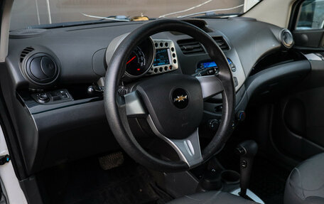 Chevrolet Spark III, 2012 год, 700 000 рублей, 12 фотография